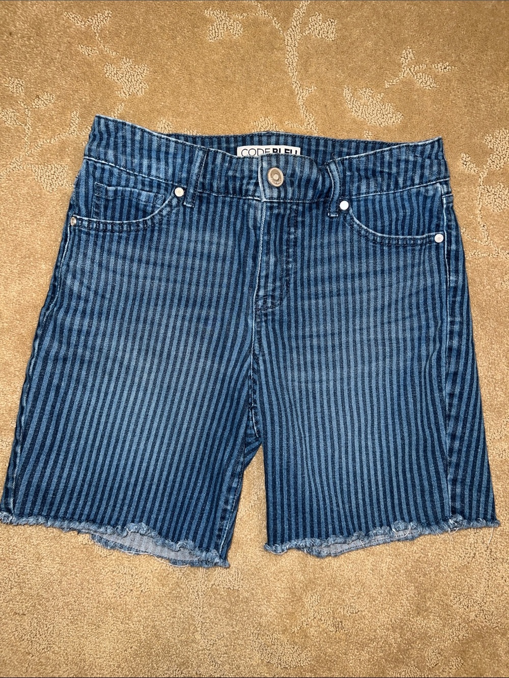 Code Bleu Chelsea Striped Cut Off Jean Shorts, Sz 4